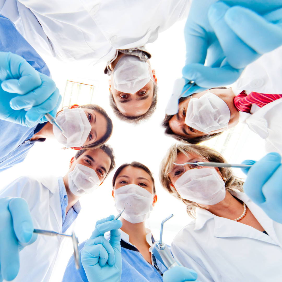 Comment Recruter des Dentistes : 7 Points Clés Ultime pour un Recrutement Réussi